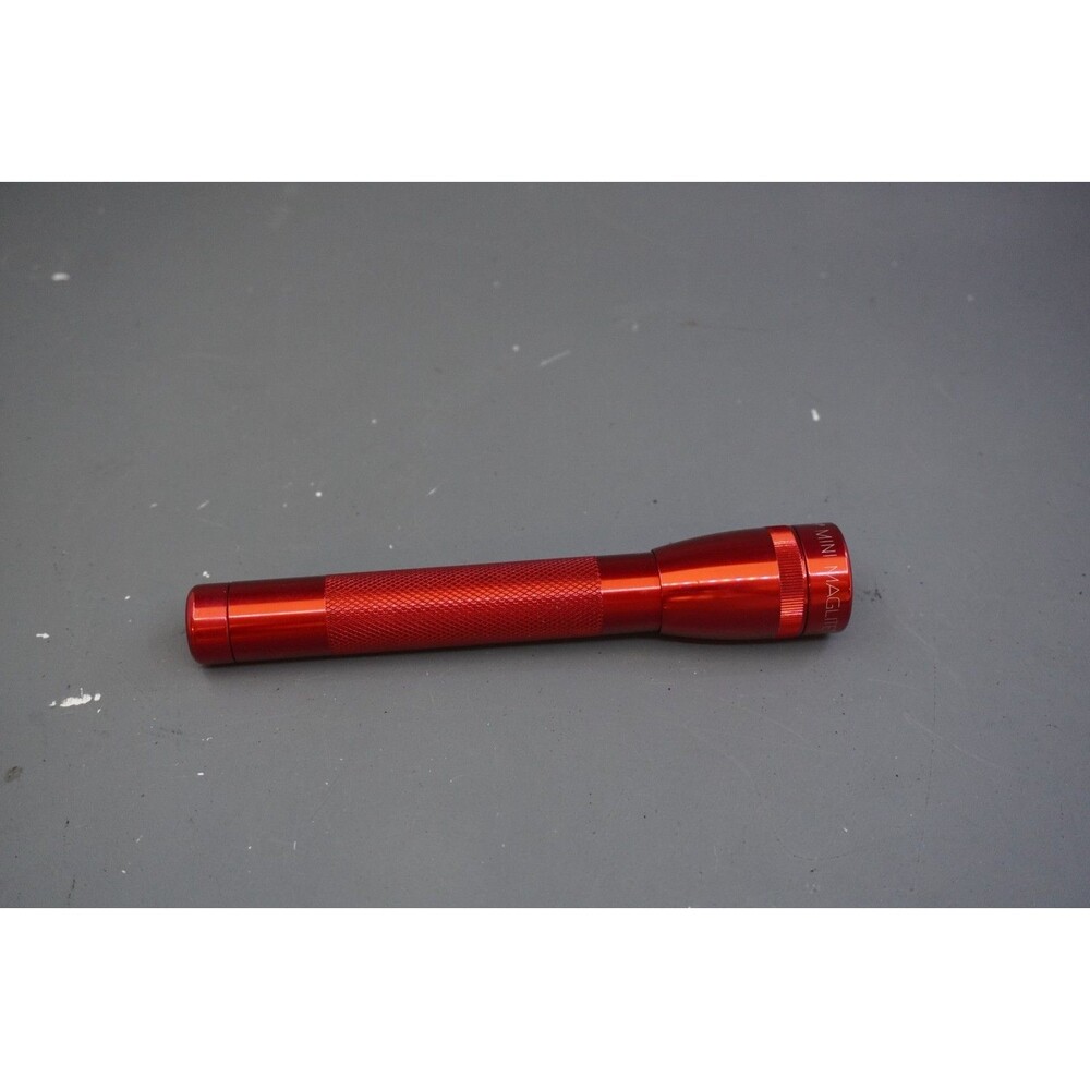 Vtg Mag-Lite Mini Aluminum Flashlight 5 3/4" 2 AA Cell Red Made In USA CA